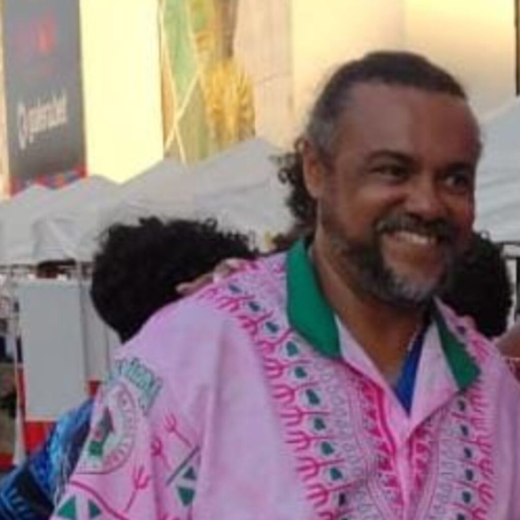 Professor Izalto Matos